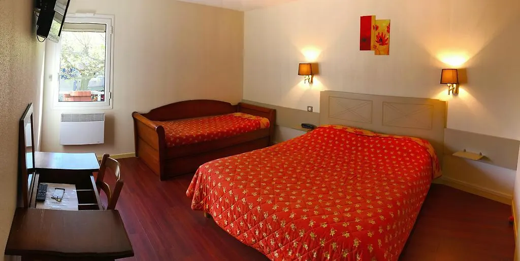 Logis Hotels - Hotel Et Restaurant De La Montagne Noire Dourgne