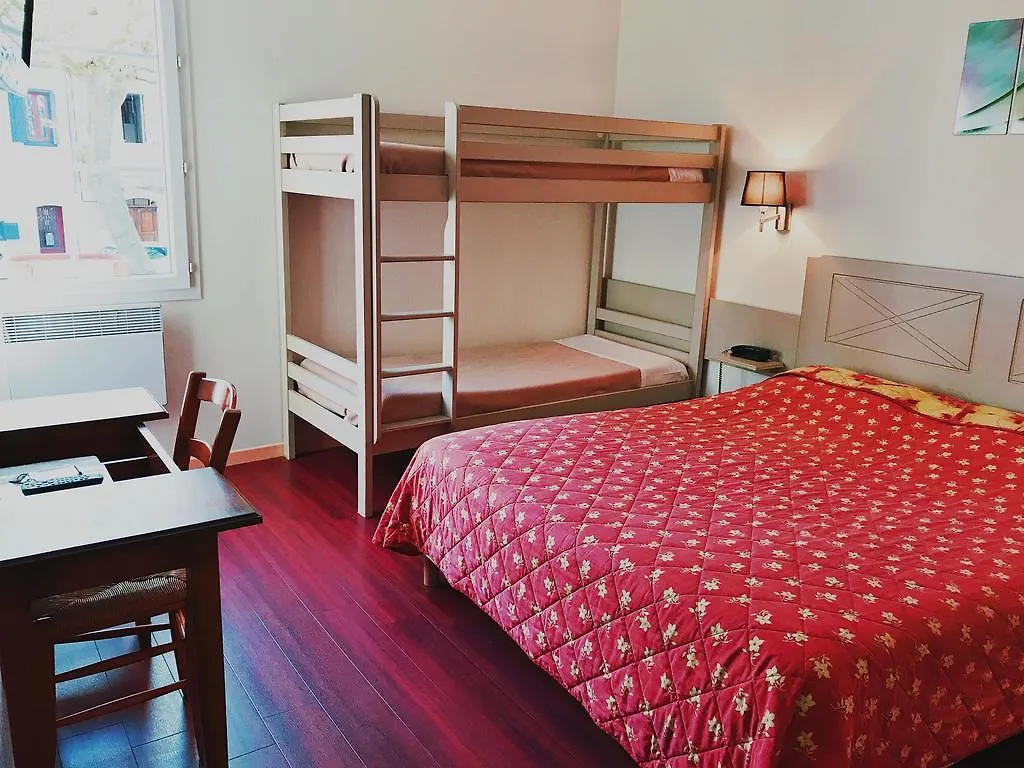 Logis Hotels - Hotel Et Restaurant De La Montagne Noire Dourgne 2*,